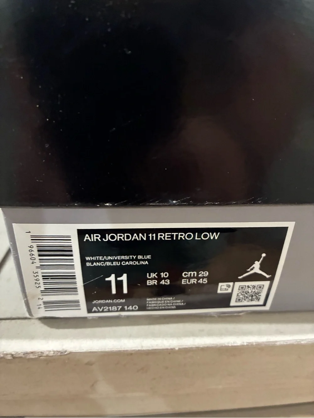 Jordan 11 Retro Low-Top Sneakers in White and Cement Gray size 11 with box